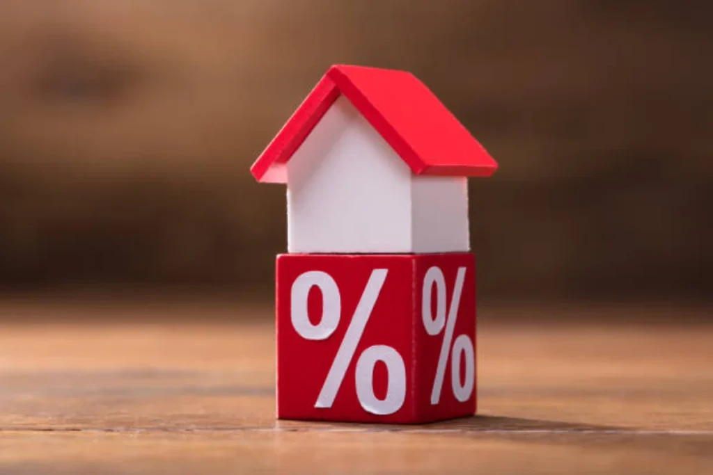 Mortgage Rates Weekly (2025) Will the 30-Year Fixed Finally Ease