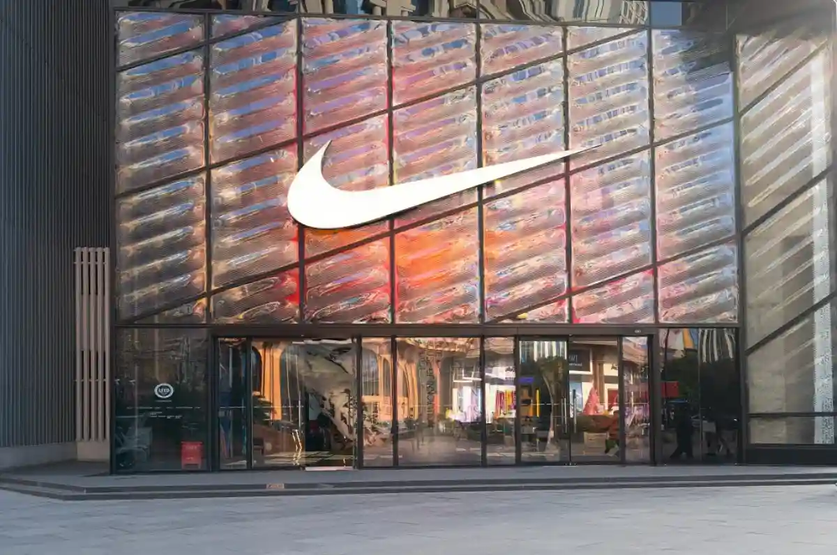 Nike’s Surprise Sales Rebound in 2025: Why the Turnaround Still Has Work to Do