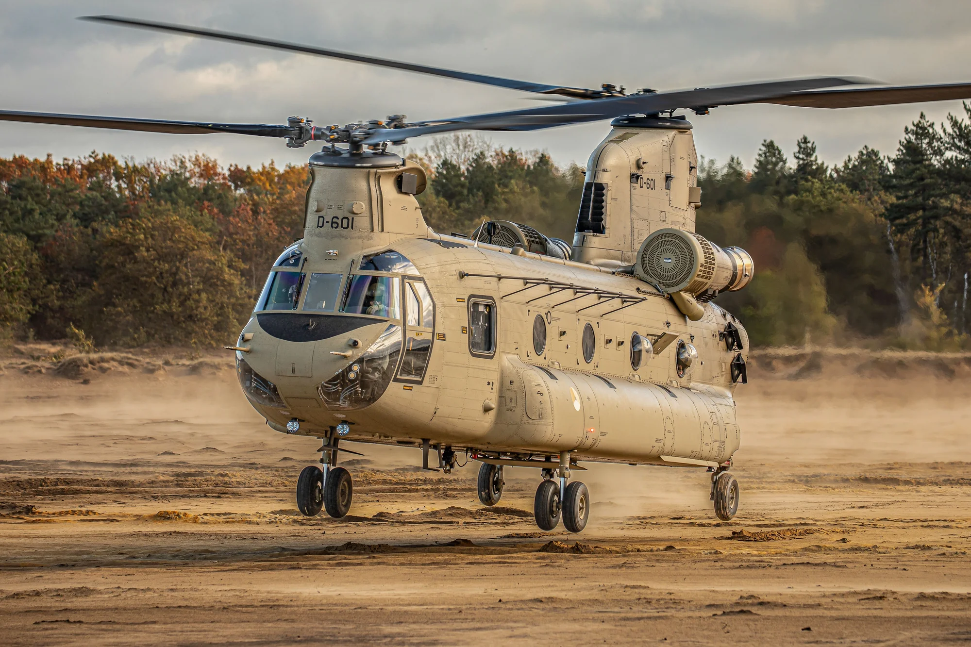 461 Million Boeing Receives Order For 9 Chinook He 20251022 130106