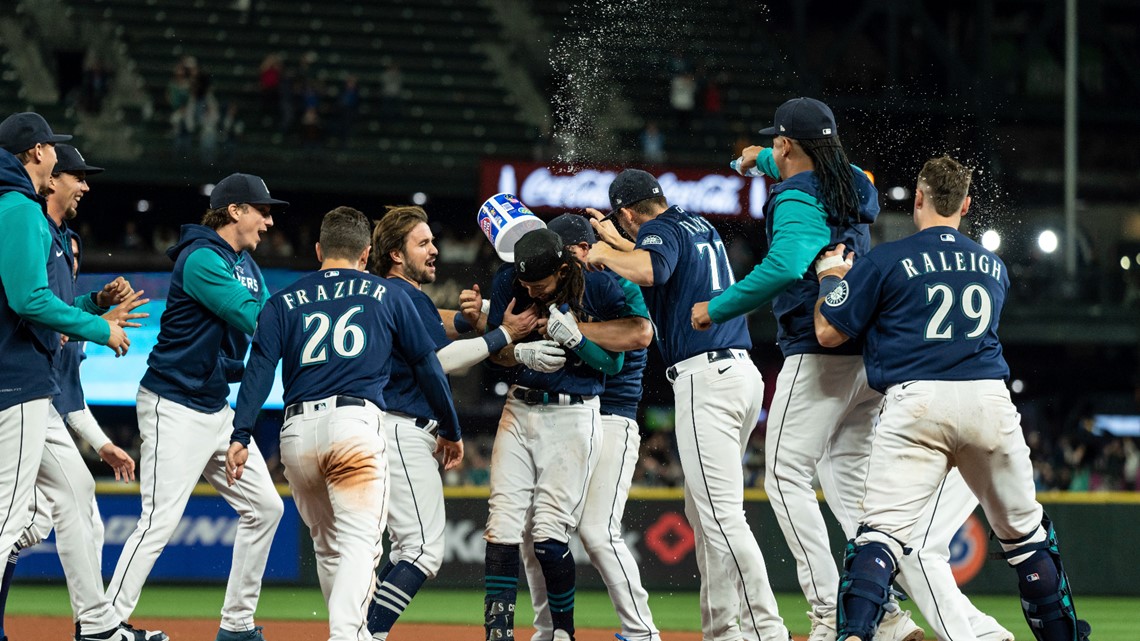 49 Years In The Making Mariners Stand On The Edge Of First Ever World Series 20251020 041321