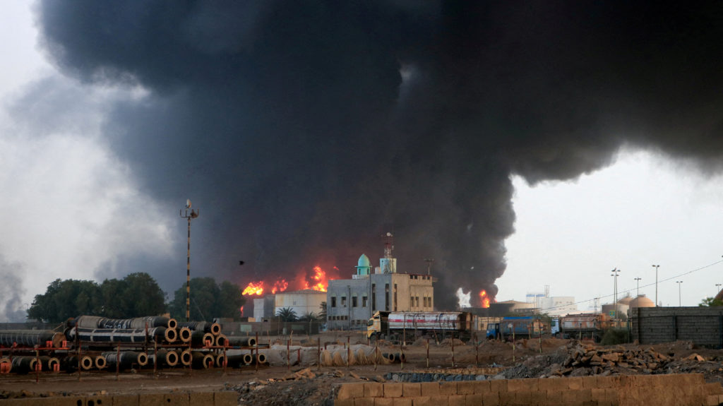 A mysterious airstrip built on a Yemeni island comes as Houthi rebels are increasingly squeezed 20251020 080320