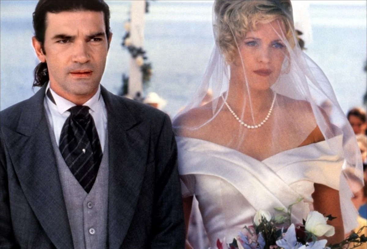 Antonio Banderas and Melanie Griffith Reunite in S 20251023 051441