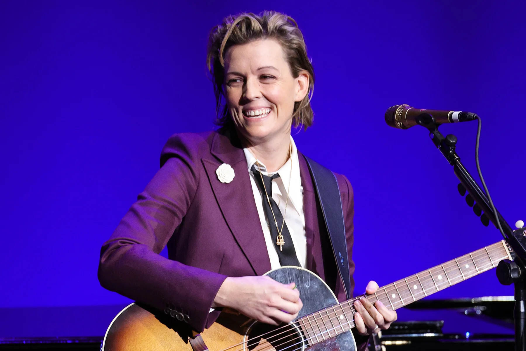 Brandi Carlile To Take Returning To Myself On The 20251022 160031