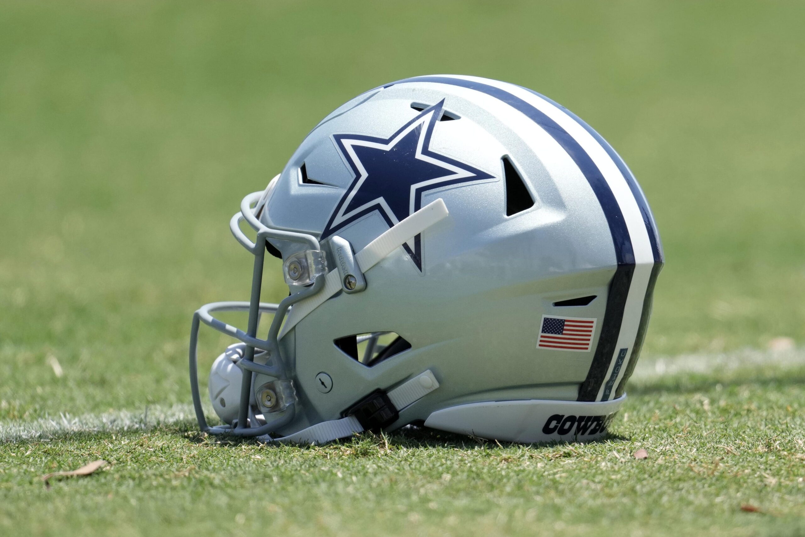 Cowboys Dt Kenny Clark Questionable To Return With Elbow Injury 20251020 013819 Scaled