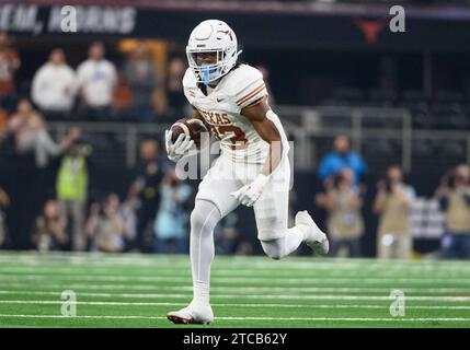 Dallas Cowboys need rookie RB Jaydon Blue to lock down the RB2 spot 20251020 000400