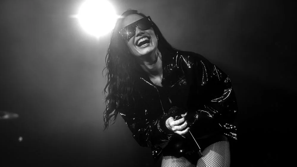 Demi Lovato Announces Its Not That Deep North Amer 20251027 165122