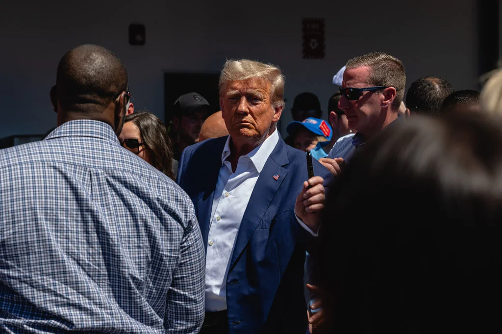 Democrats Accuse Trump DOJ of Election Interferenc 20251026 192423