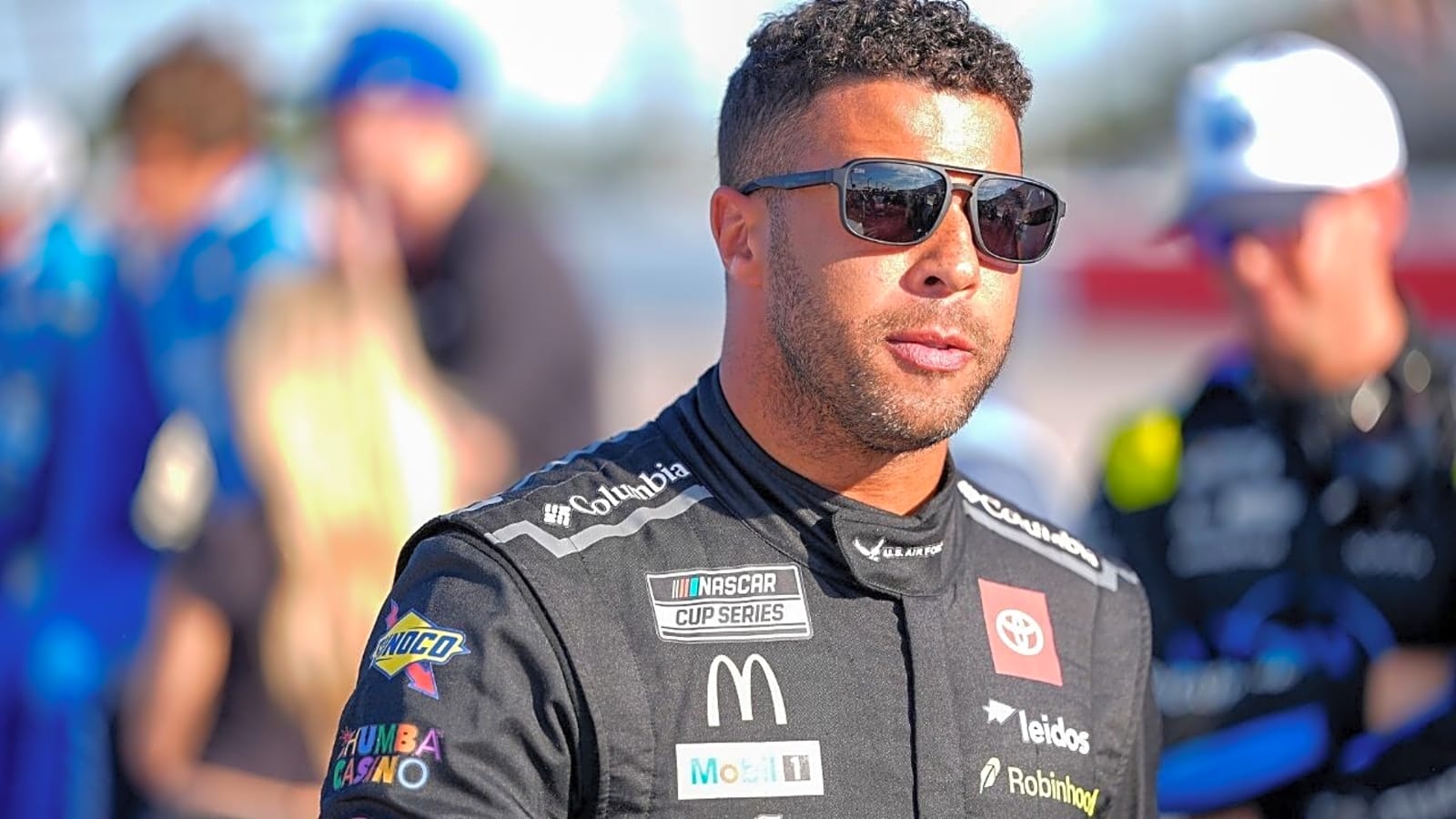 Denny Hamlin Can t Believe How Fatherhood Has Transformed Bubba Wallace On and Off the Track 20251020 001530