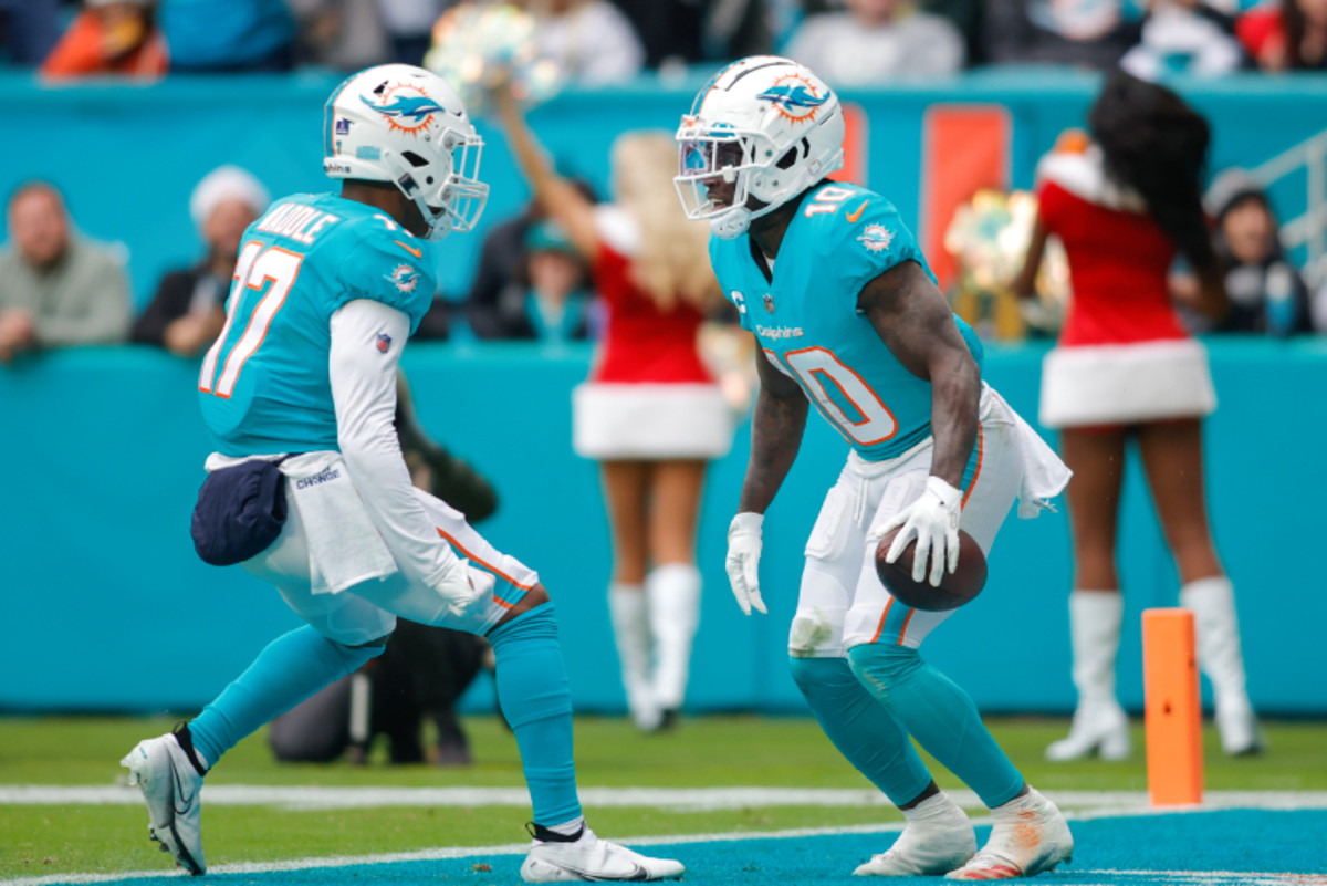Dolphins Make Decision On Trading Star Receiver Jaylen Waddle Report 20251019 211910