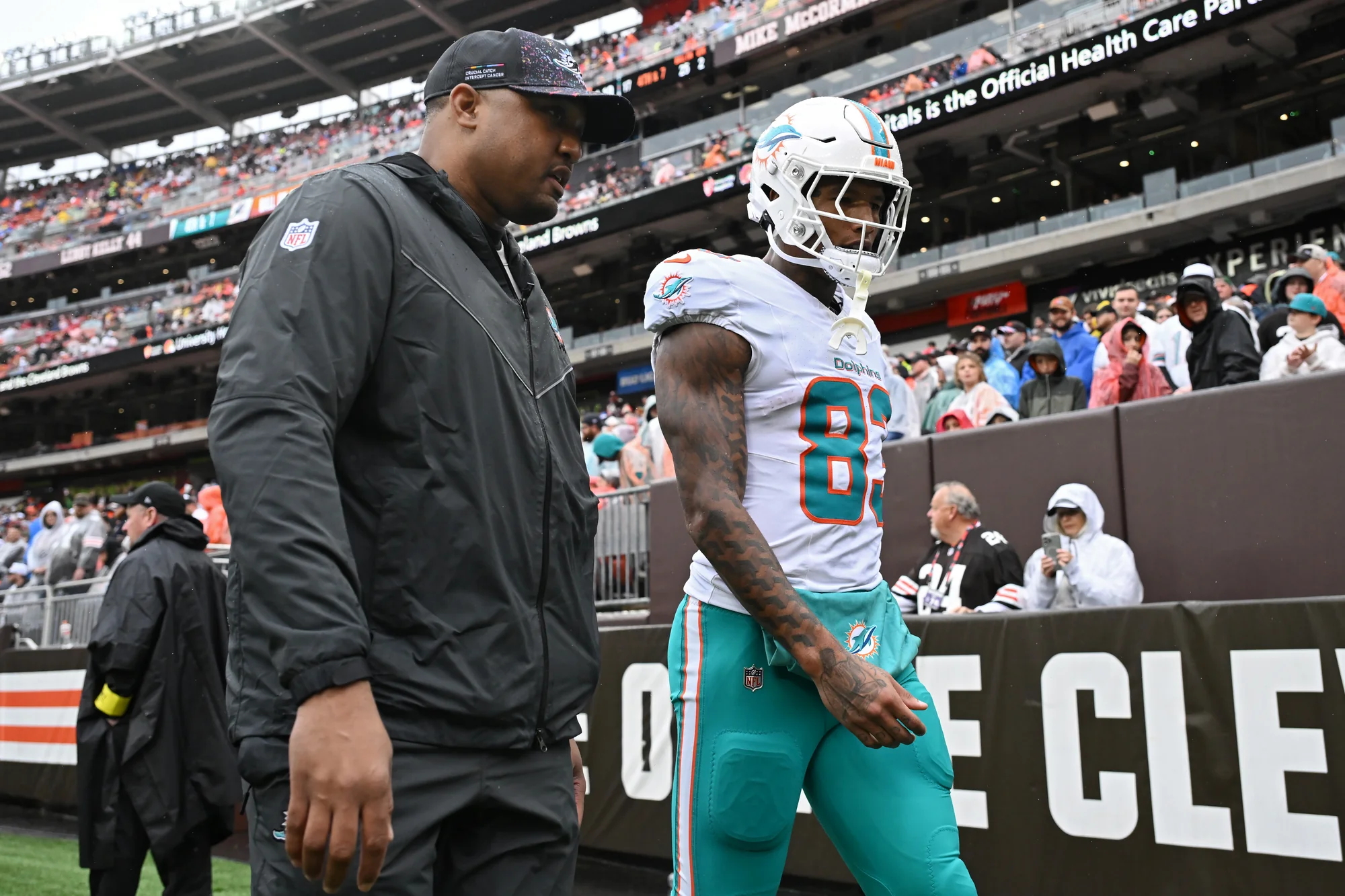 Dolphins place TE Darren Waller on IR 20251022 192924
