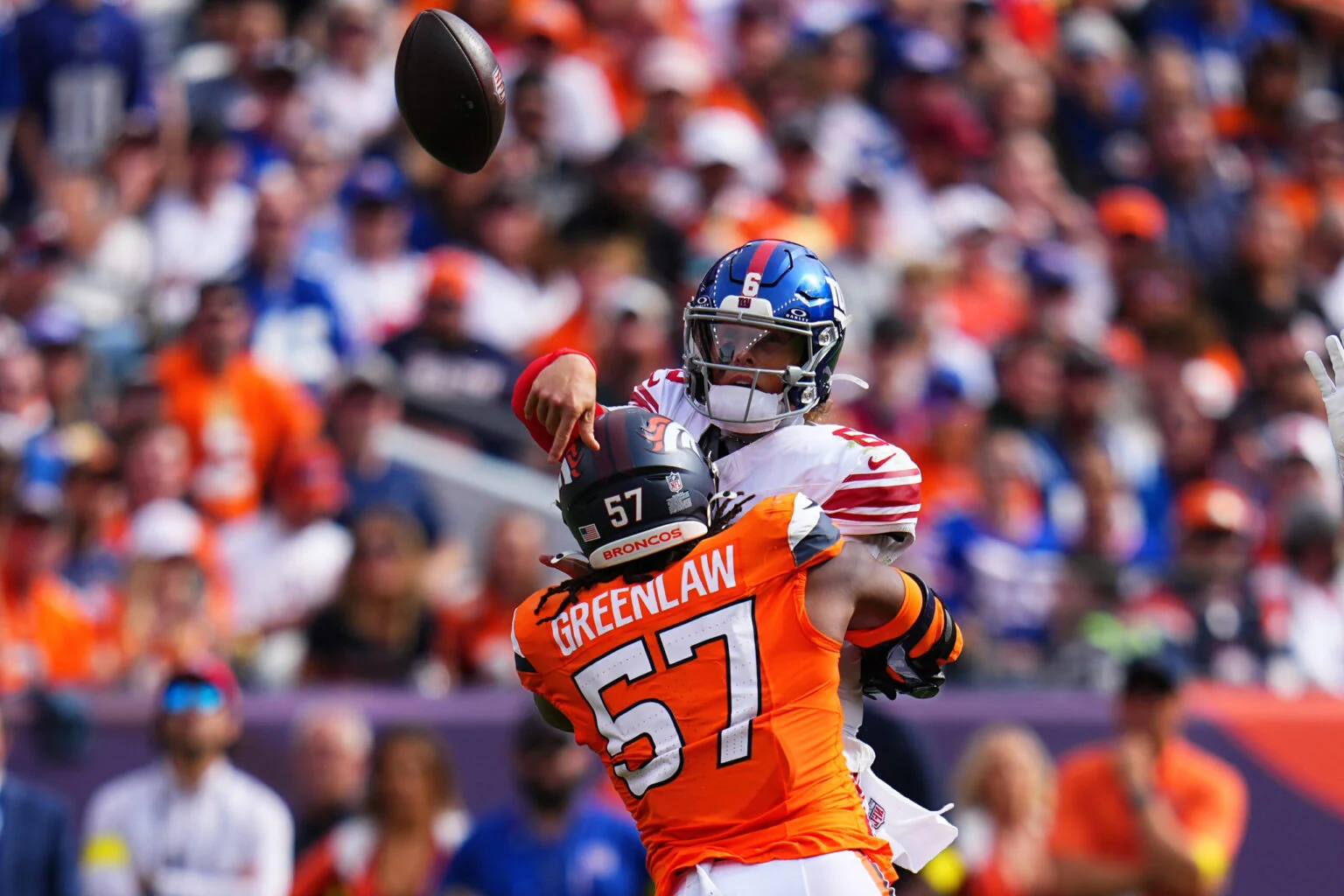 Dre Greenlaw makes Broncos debut in resilient win 20251021 001542
