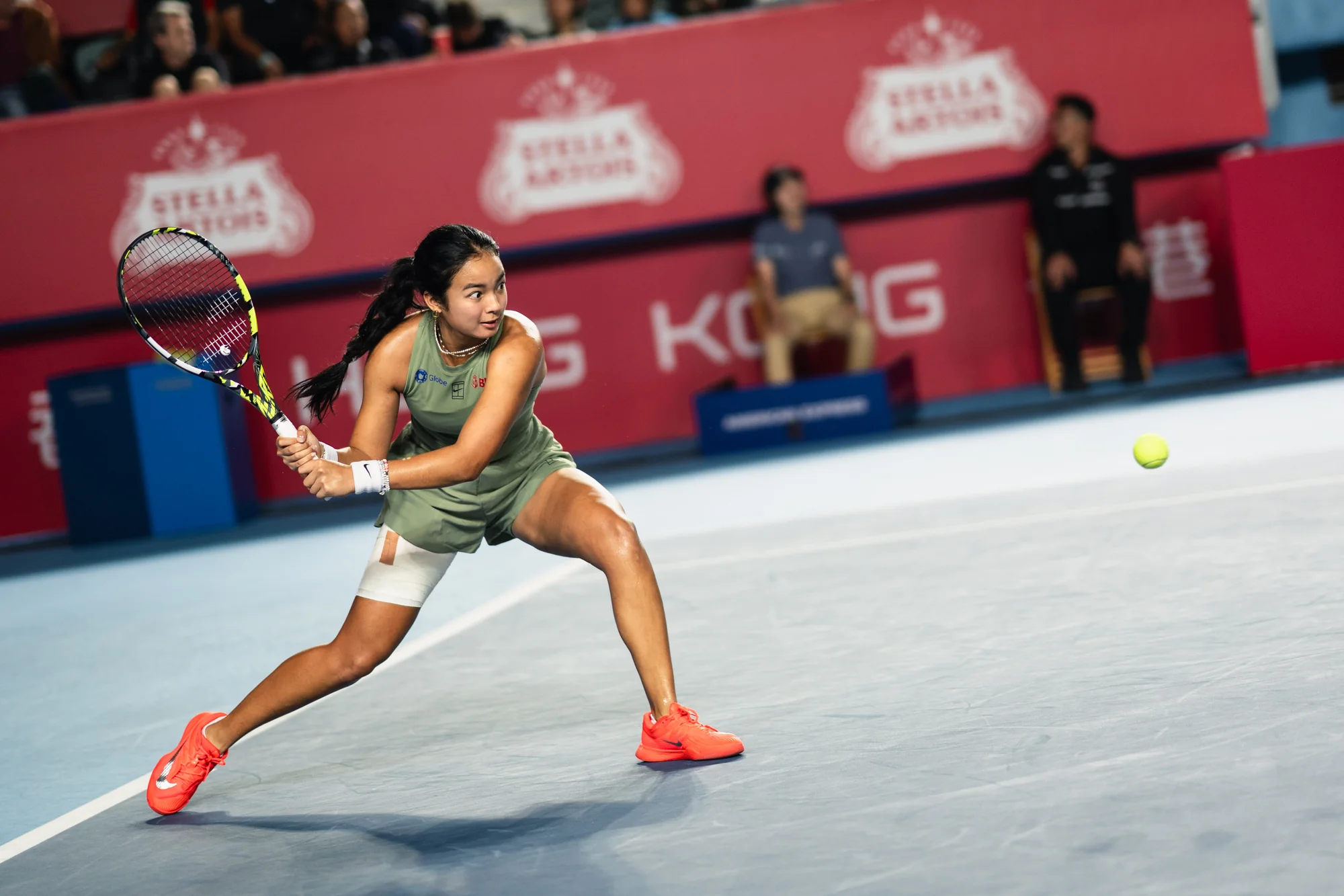 Eala Advances Past 2024 Finalist Boulter Via Retir 20251030 125043