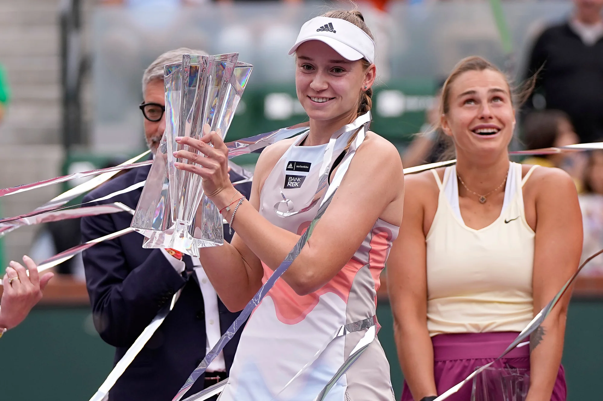 Elena Rybakina now a win away from qualifying for 20251023 113511