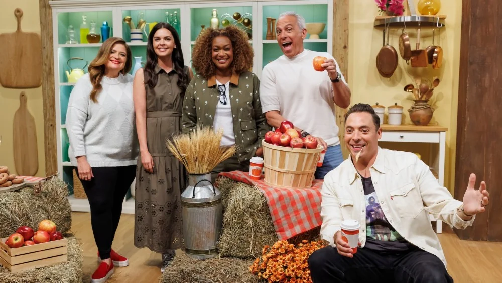 Food Networks The Kitchen Weekend Talk Show to End 20251025 155900