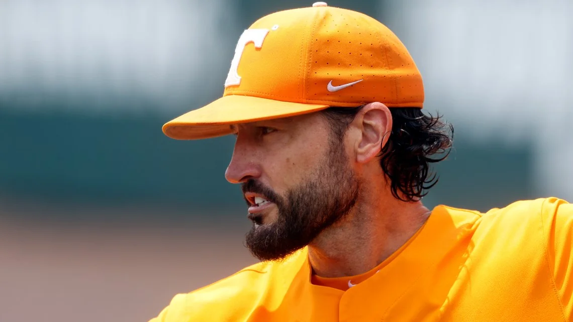 Former Tennessee Baseball players go to bat for Jo 20251022 202047