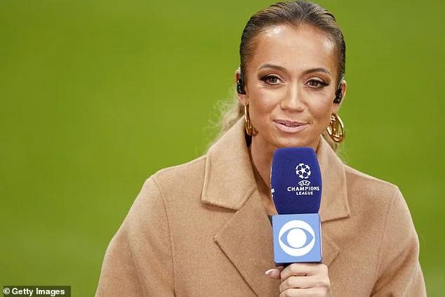 Glamorous sports host suffers embarrassing wardrob 20251023 134818