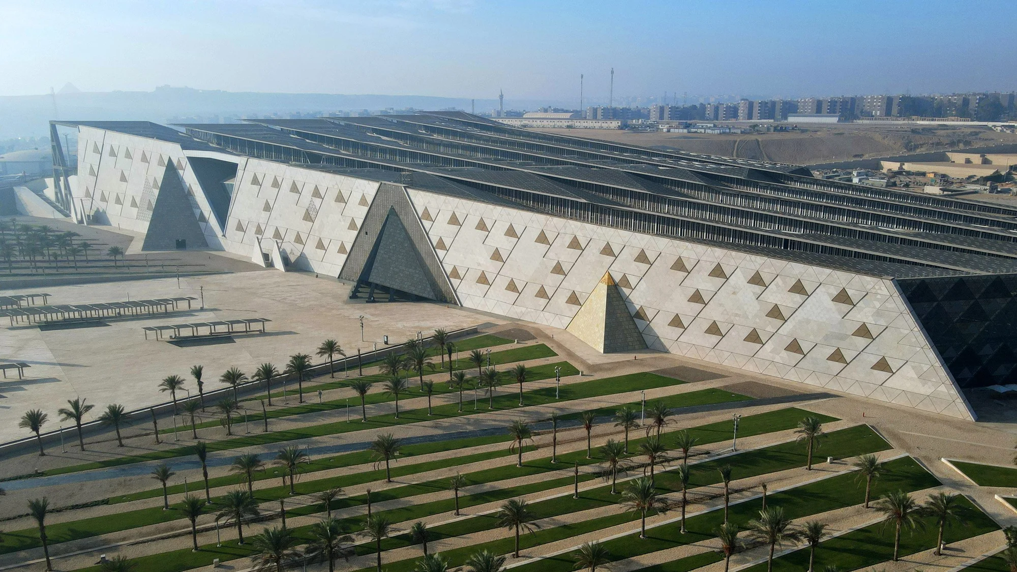 Grand Egyptian Museum Reaches Completion In Giza 20251030 144530