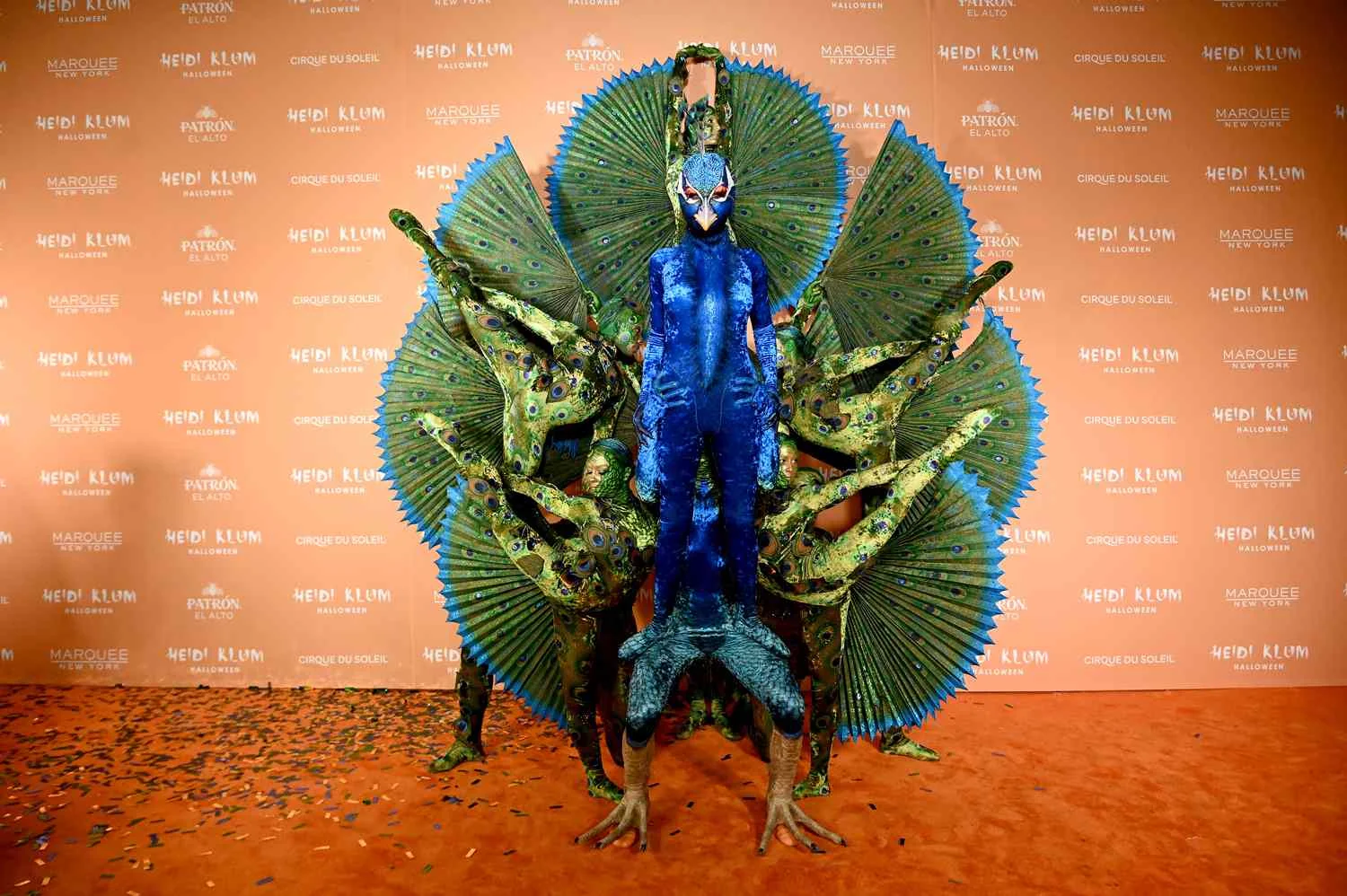 Heidi Klum Promises Shell Be Ugly in Her 2025 Hall 20251031 152659