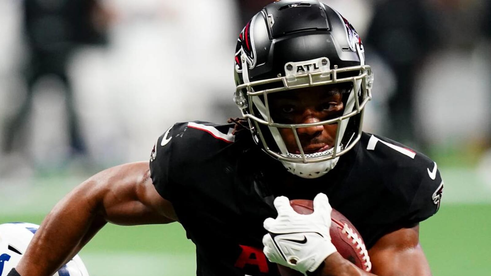 Is Bijan Robinson the NFL s best player Arguments for and against the Falcons star RB 20251020 010348