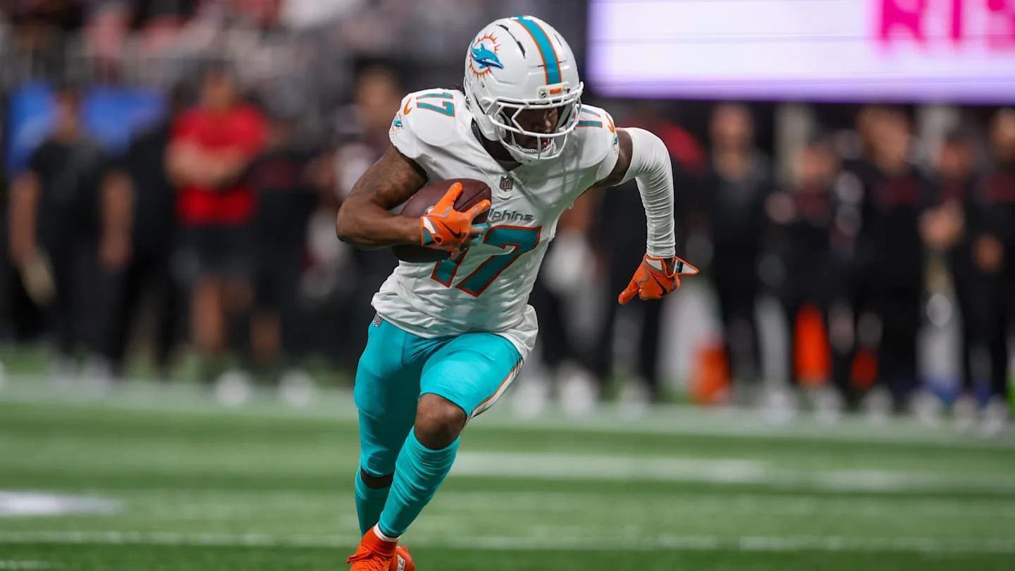 Jaylen Waddle Three Landing Spots For Dolphins Wr 20251031 032331