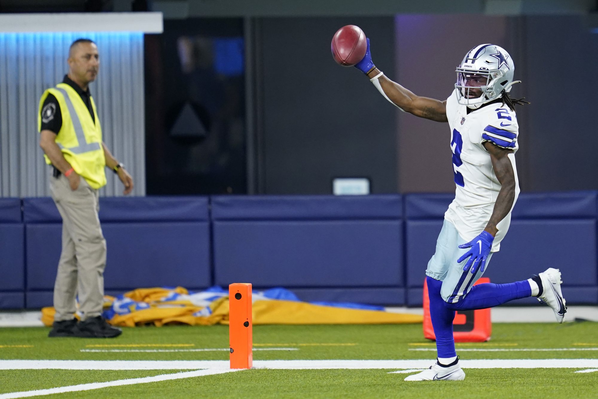 KaVontae Turpin feels back to 100 ahead of return for Cowboys 20251020 013102