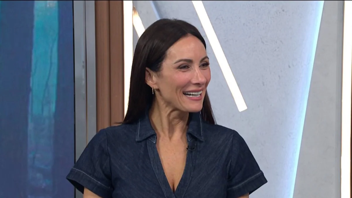 Laura Benanti on not cracking a smile in Mayor of 20251027 042159