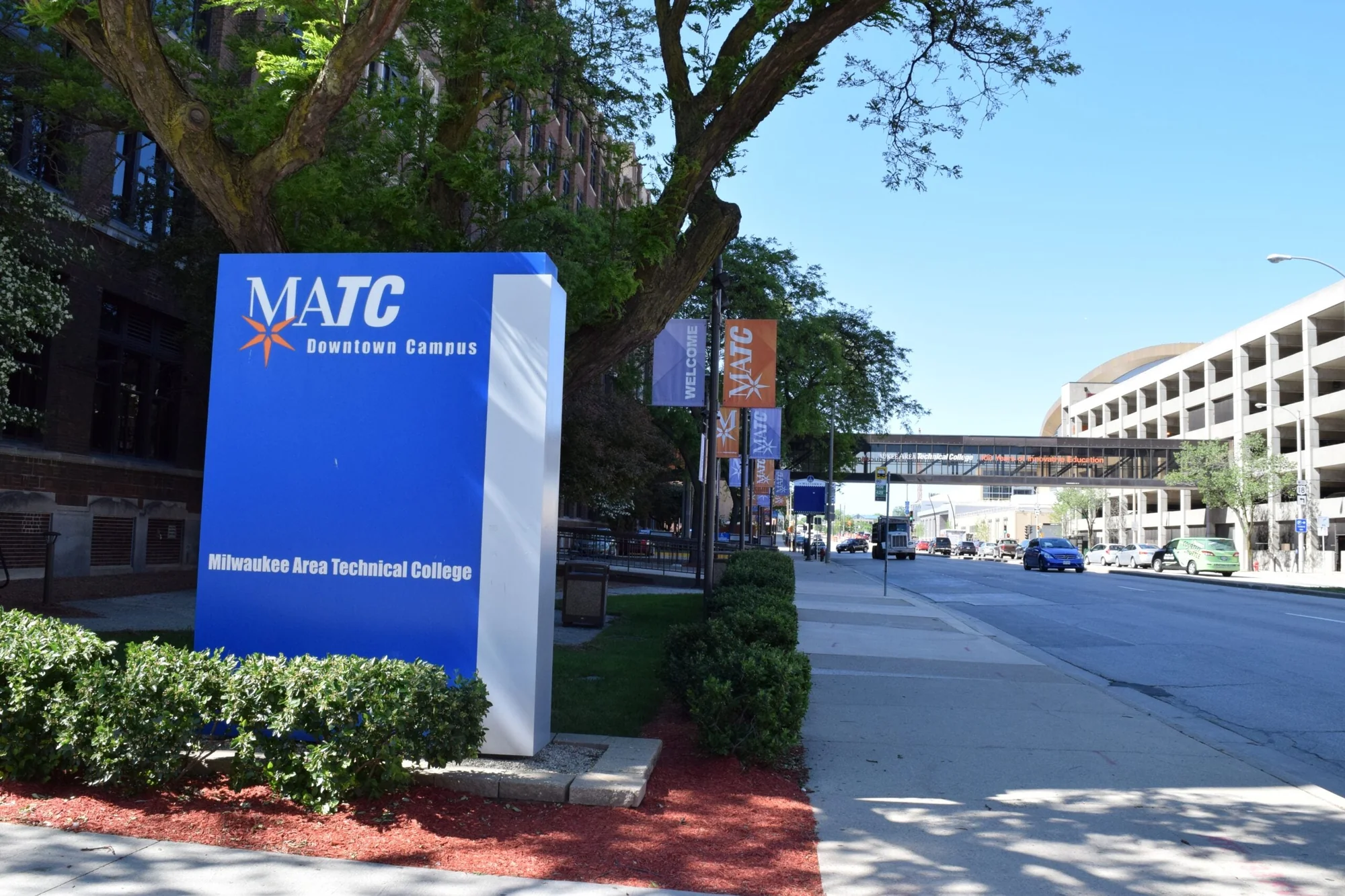 MATCs downtown Milwaukee campus on lockdown 20251023 213532