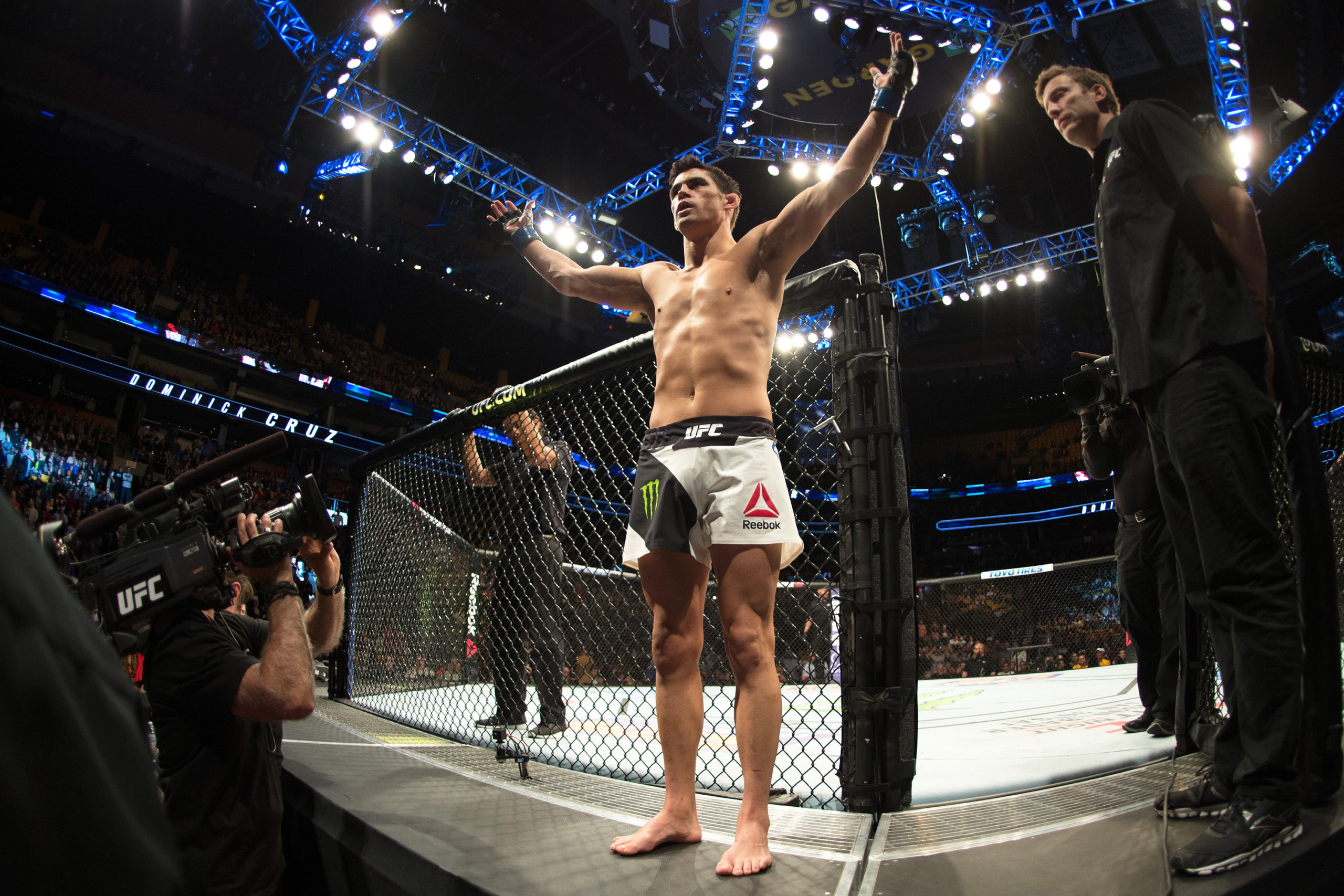 Mailbag Is the legitimacy of the UFC heavyweight title itself at stake at UFC 321 20251020 055724