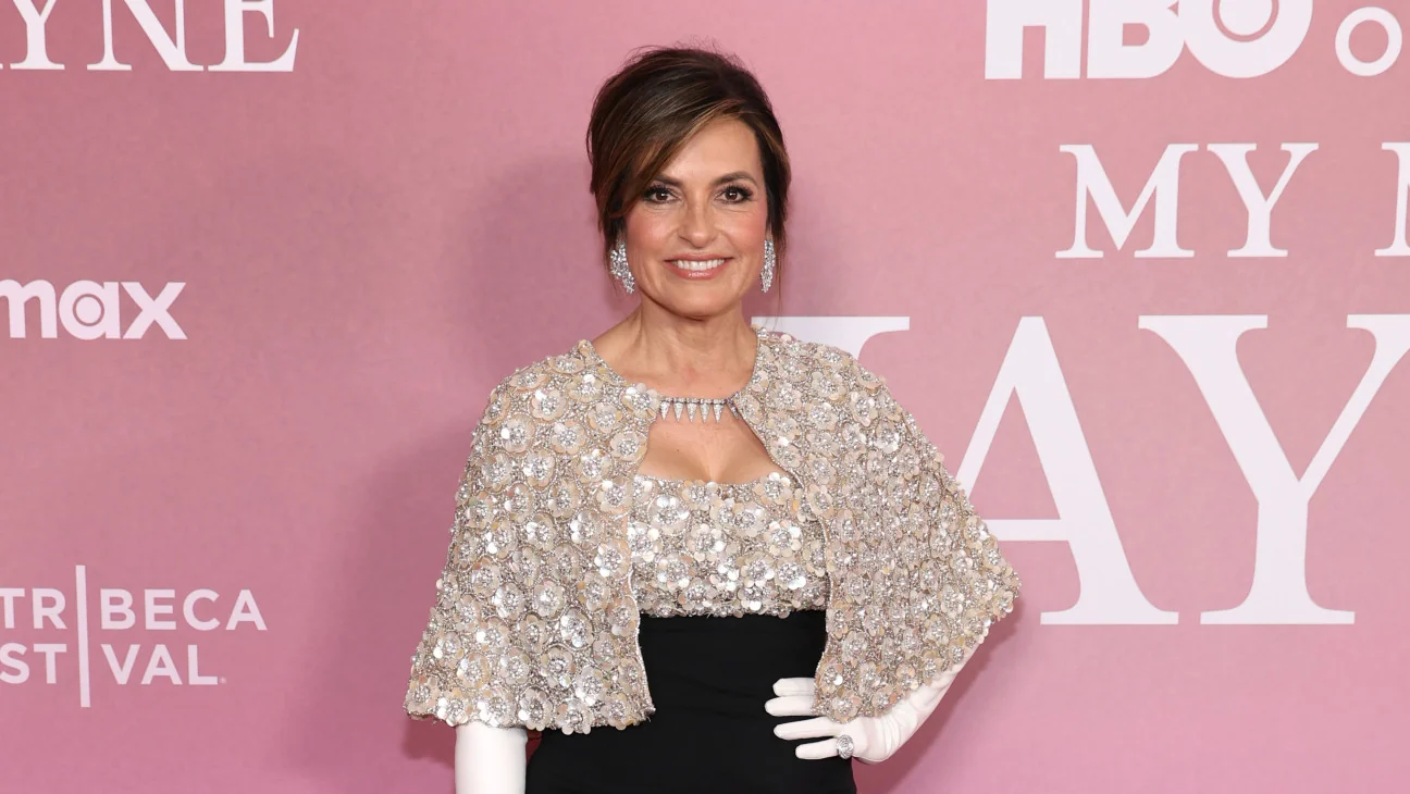 Mariska Hargitay Auditioned For Friends So Many Ti 20251027 050208