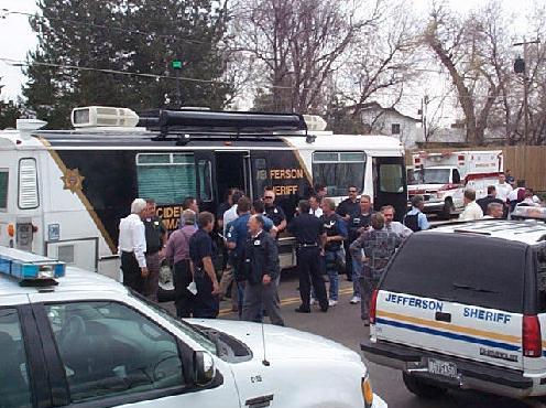 McDonald s worker shoots customer after threats over delayed order sheriff calls incident a McMess v 20251020 110248