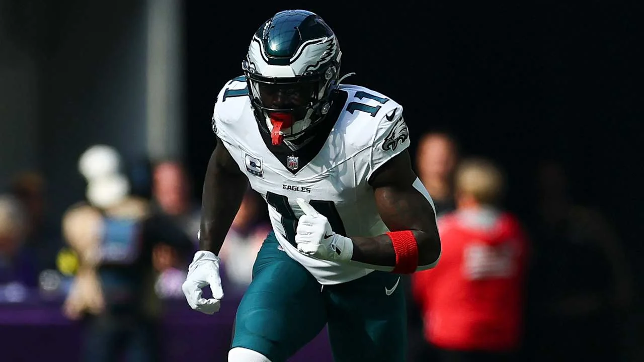 NFL news roundup Eagles WR AJ Brown hamstring rule 20251026 195234