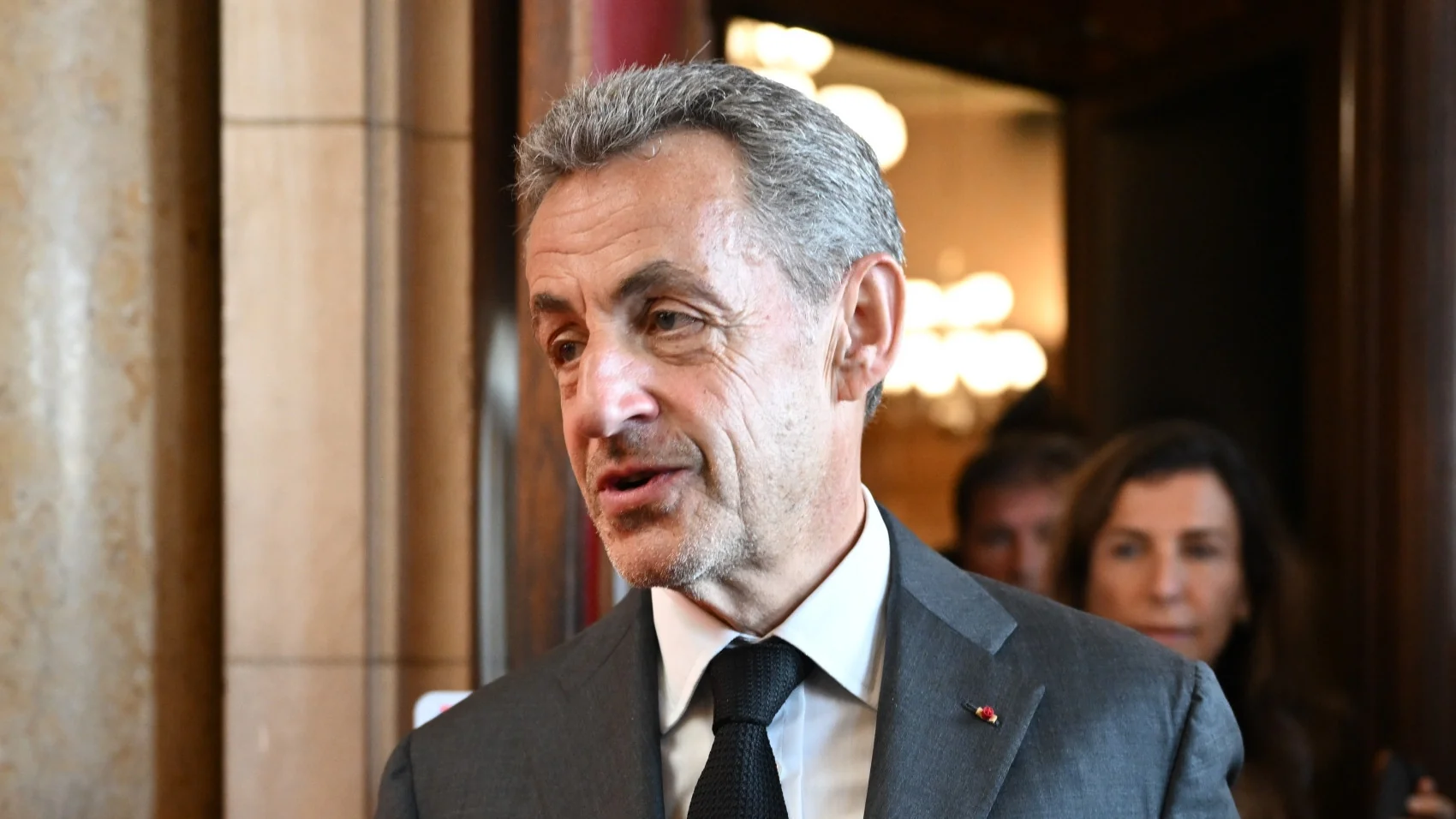 Nicolas Sarkozy en prison Cest un jour funeste po 20251021 105450