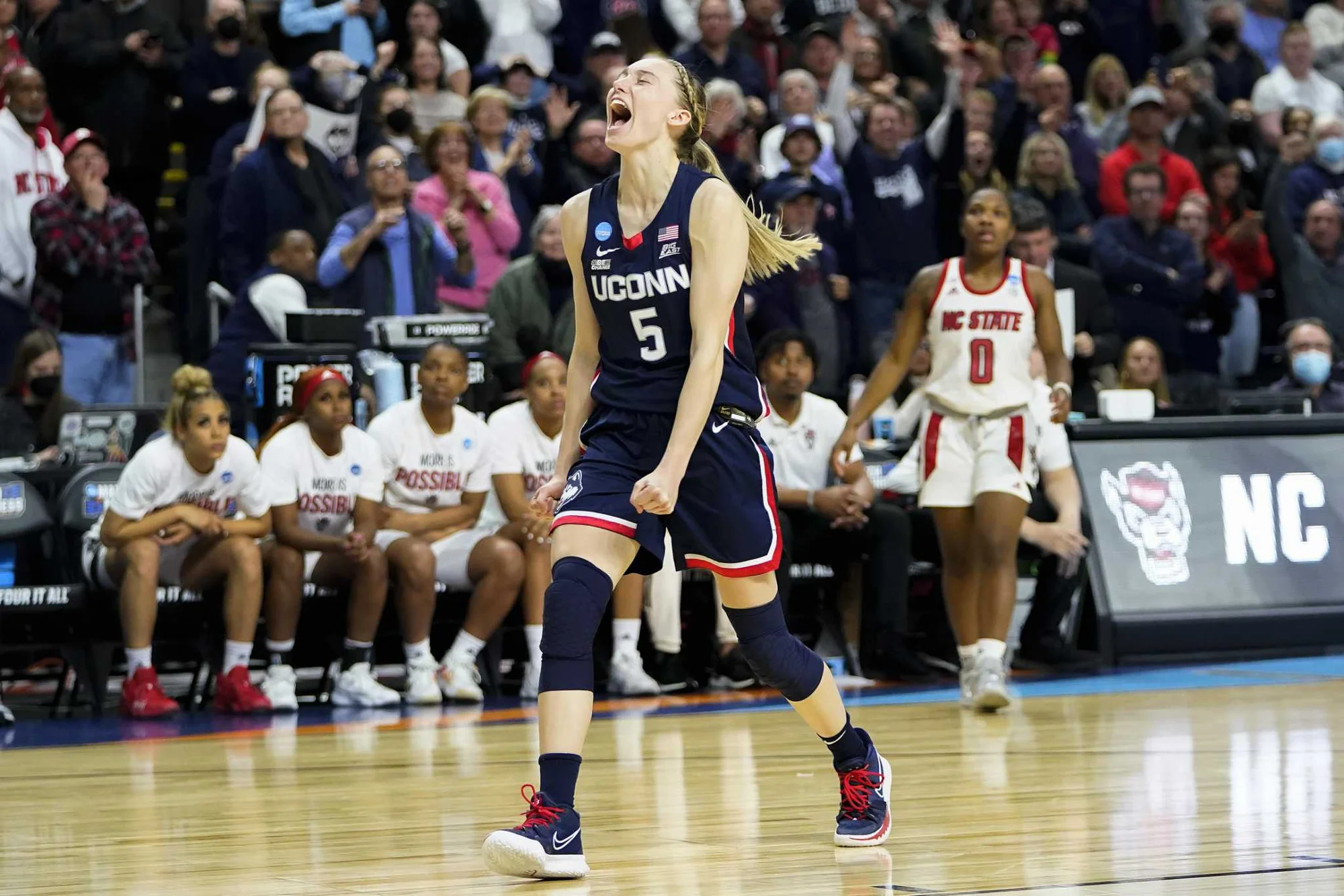Paige Bueckers Stephon Castle meet up talk UConn b 20251023 040806