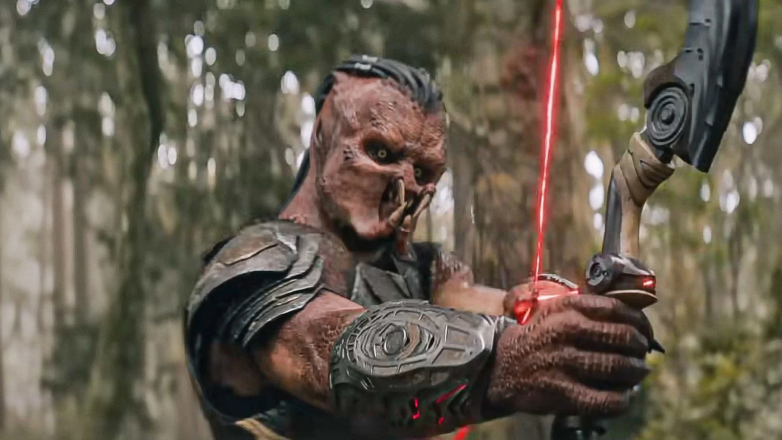 Predator Badlands Trailer Confirms New Predator Is 20251026 182148