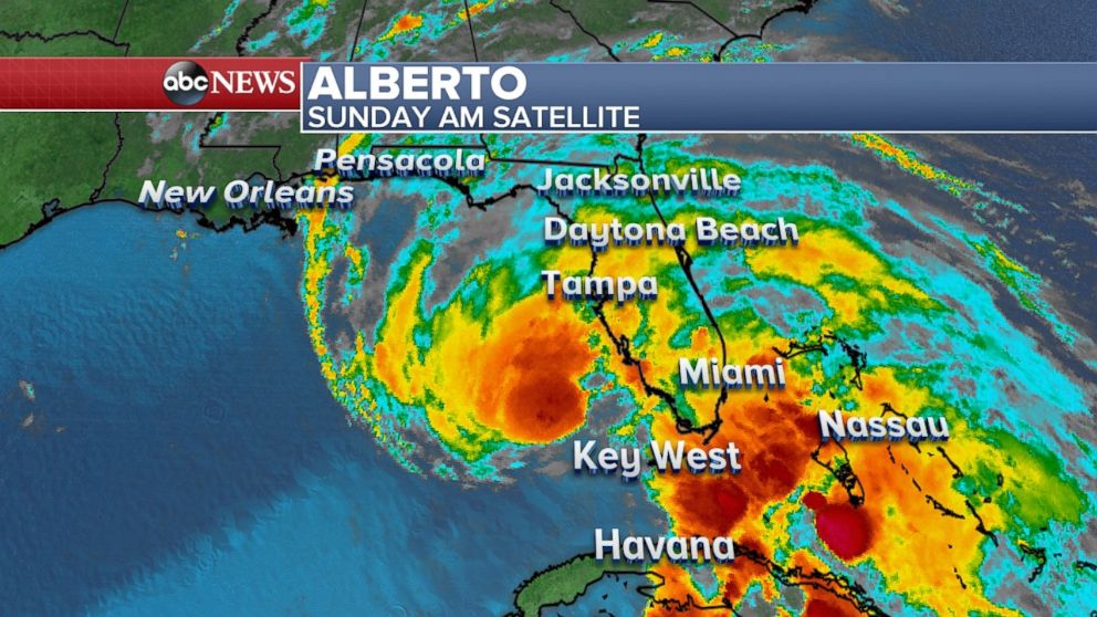 Quick Hitting System Bringing Heavy Downpours Gusty Winds For Monday Morning S Commute 20251020 121407