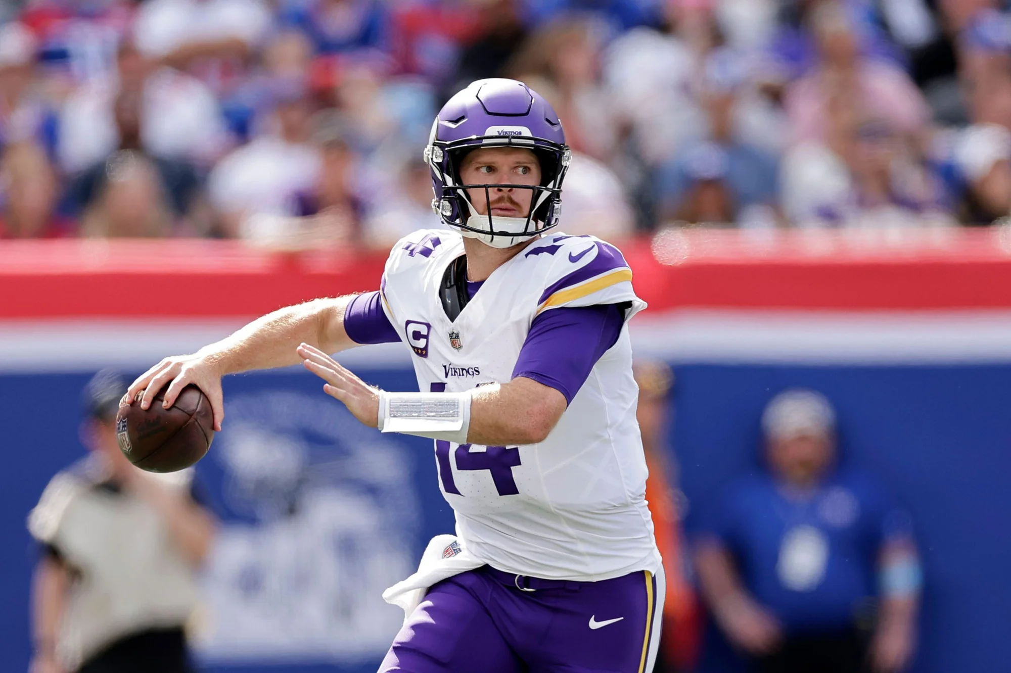 Sam Darnolds stats compared to Vikings QBs in 2025 20251023 232051