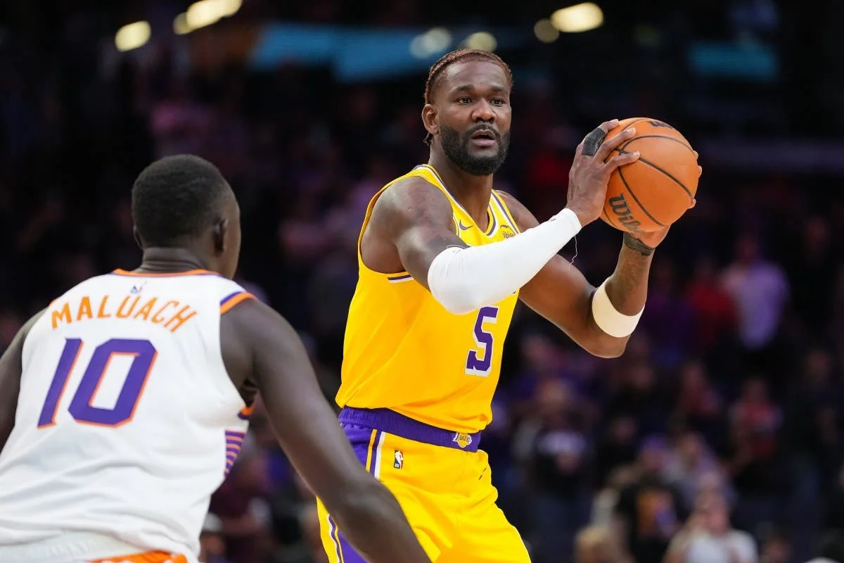 Shaquille Oneal Sends Blunt Message To Lakers Dean 20251027 055823