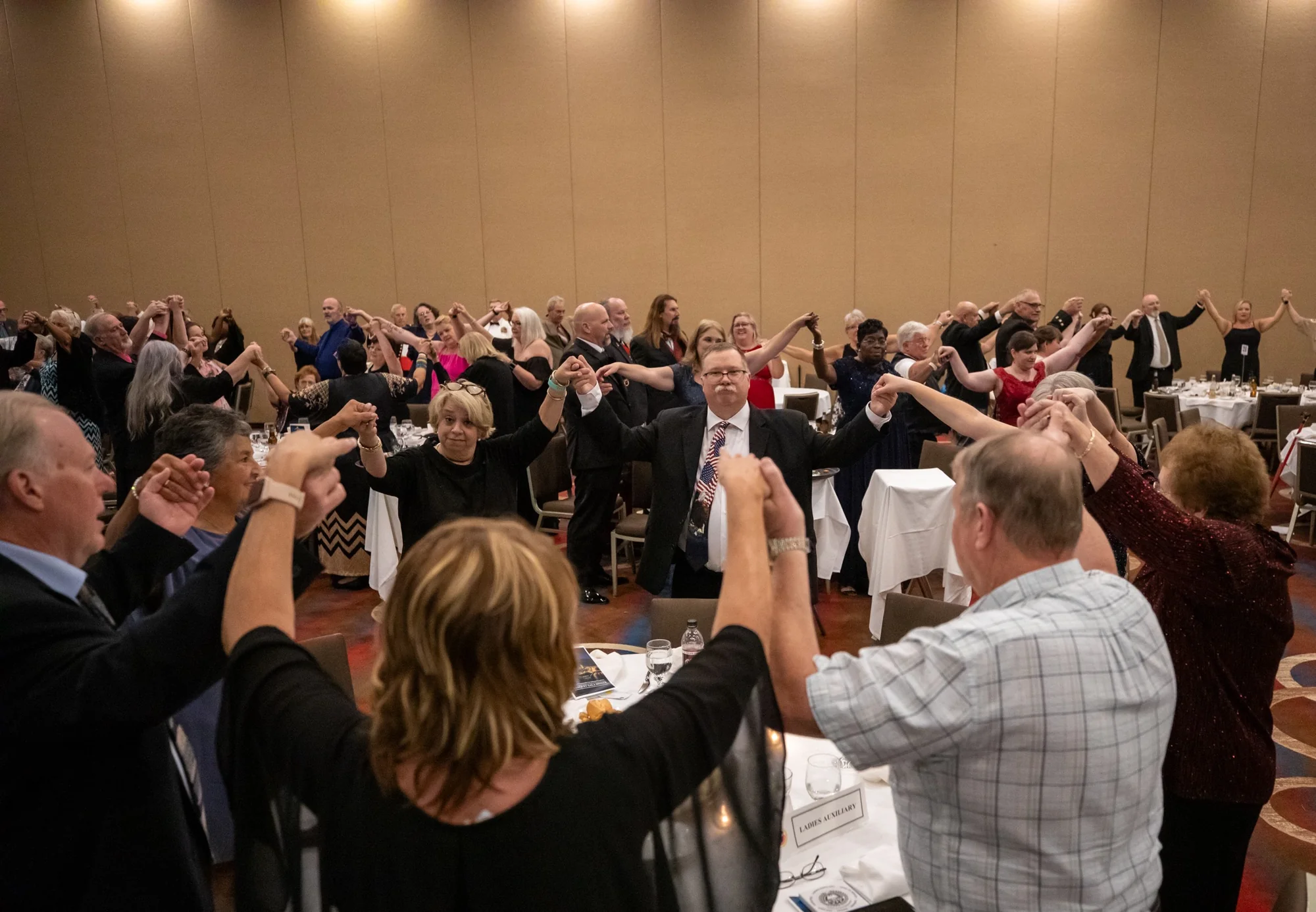 Spanberger hosts rally in Charlottesville with But 20251022 224543