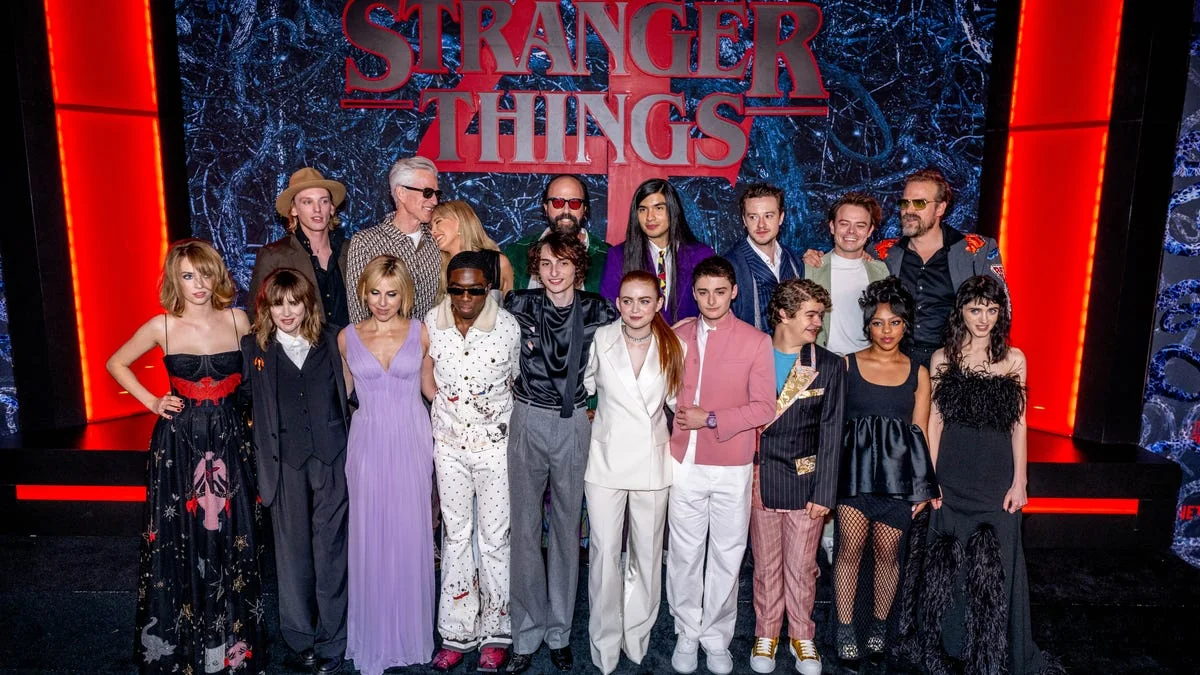 Stranger Things Series Finale Heads To Movie Theat 20251028 093823