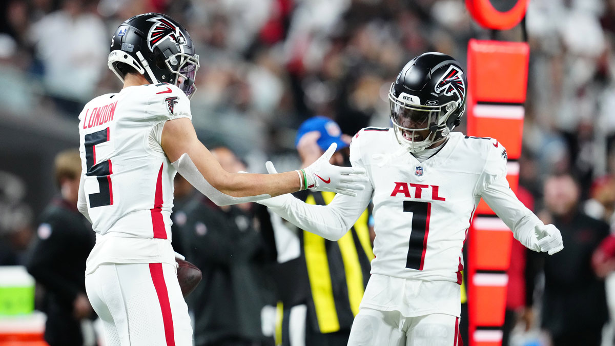 Sunday Night Football Jake Matthews Darnell Mooney Active For Falcons 49Ers 20251020 032326
