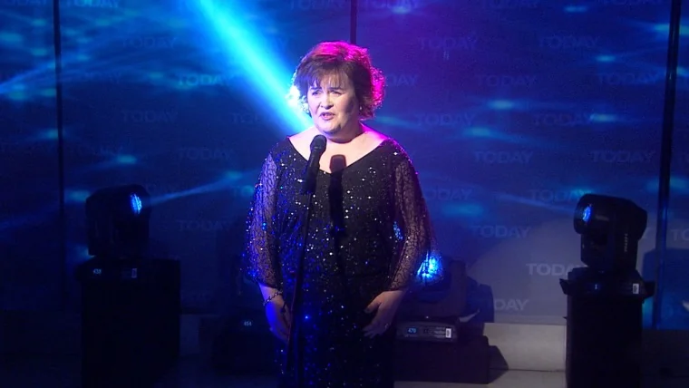 Susan Boyle Debuts New Blond Look See the Pic 20251024 183455