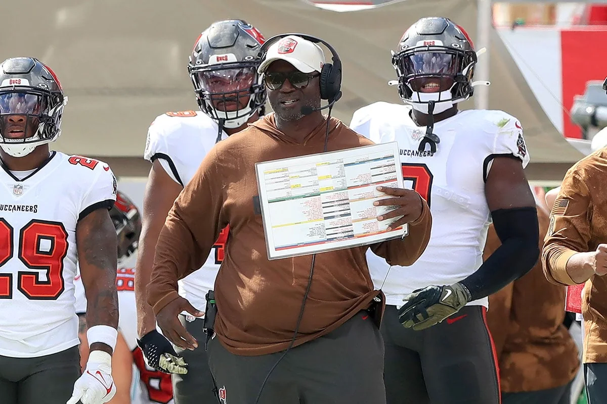 Todd Bowles Wary Of Rat Poison 20251021 024510