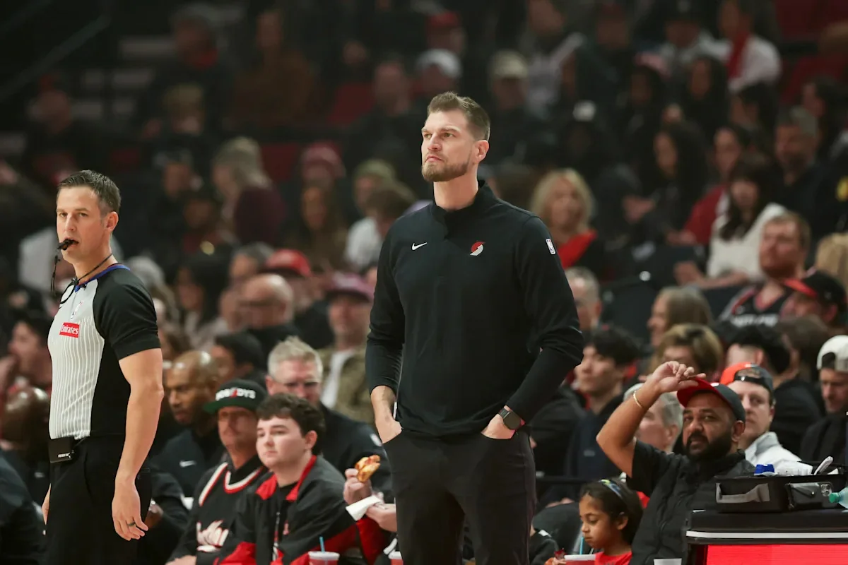 Trail Blazers crush Warriors 139 119 in first game 20251028 062616