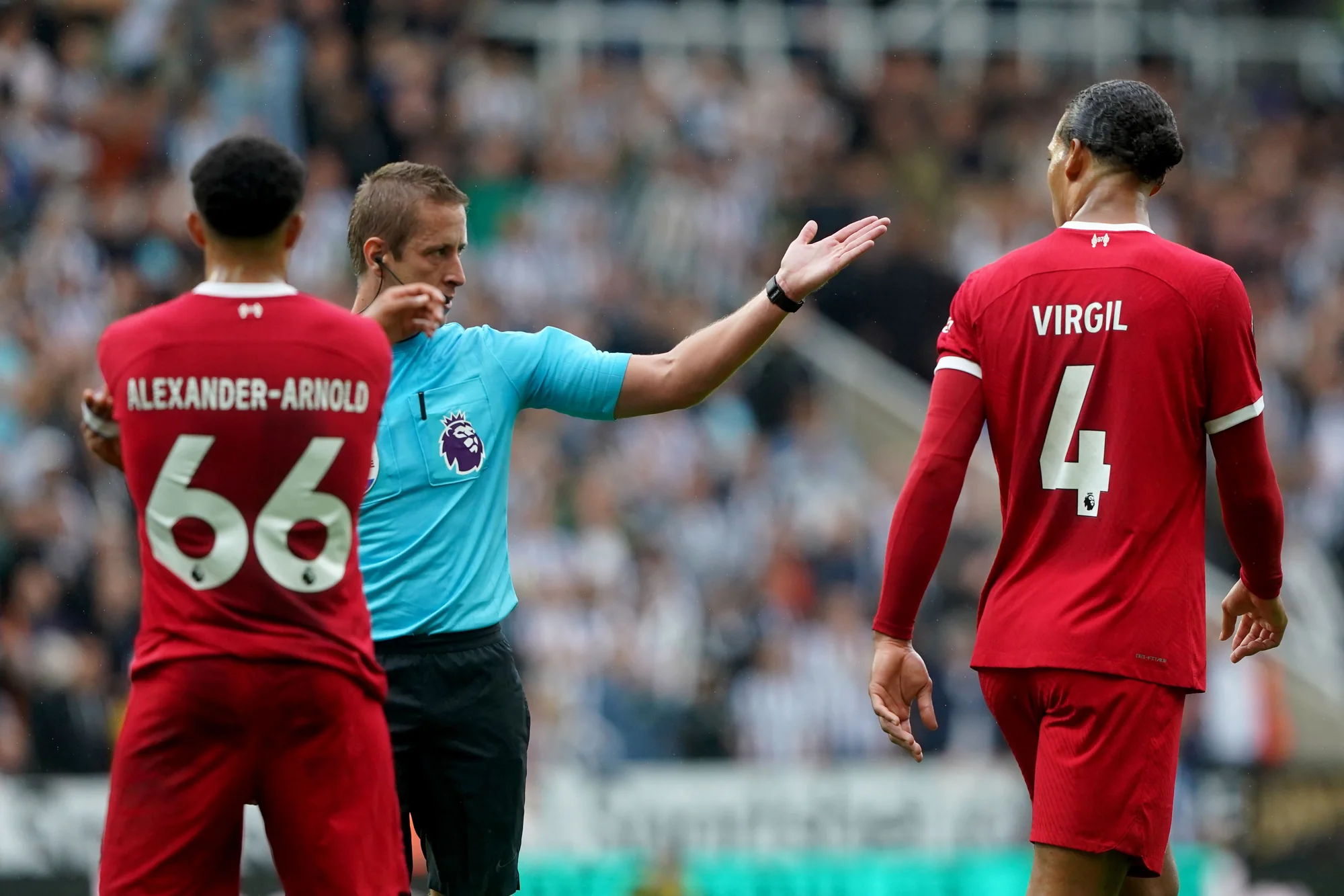 Virgil van Dijk shows true colors with unseen acti 20251022 223508