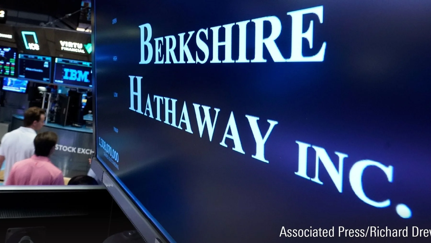 After Earnings Is Berkshire Hathaway Stock a Buy a 20251110 203802