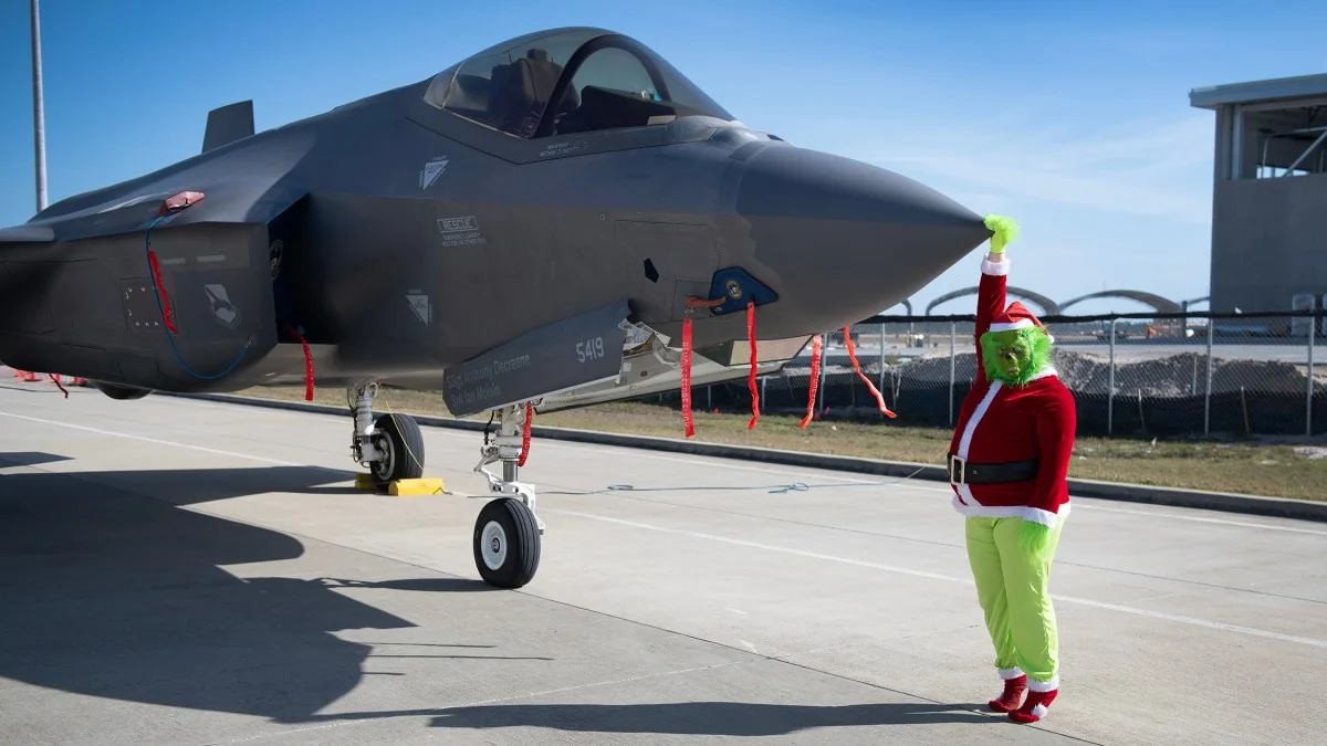 Air Force families at Florida base told to take do 20251111 165550