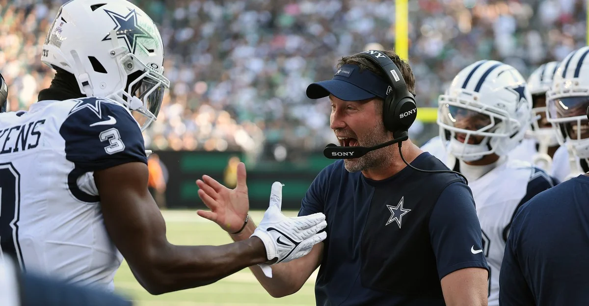 Brian Schottenheimer Offense Looking To Keep Edge 20251104 023814