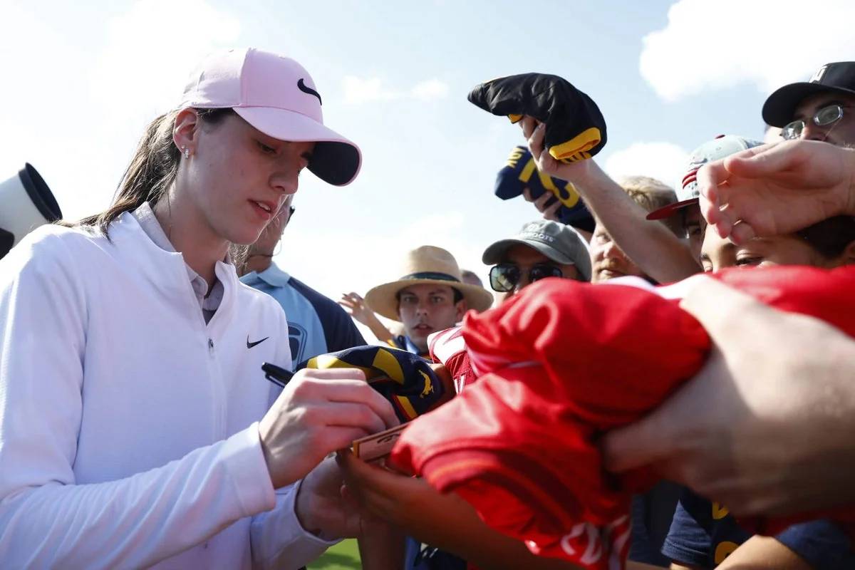 Caitlin Clarks Round At Lpga Event To Be Shown Liv 20251118 130258