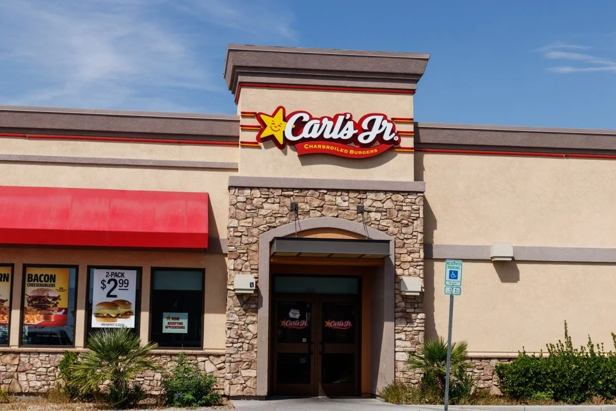 Carls Jr Offers 1 Meal Amid Snap Benefit Freeze 20251109 102620