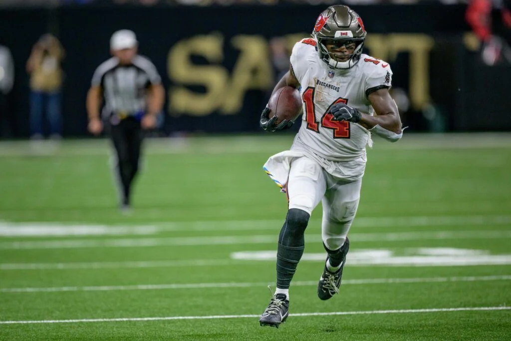 Chris Godwin Injury Update When Should Fantasy Man 20251105 095049